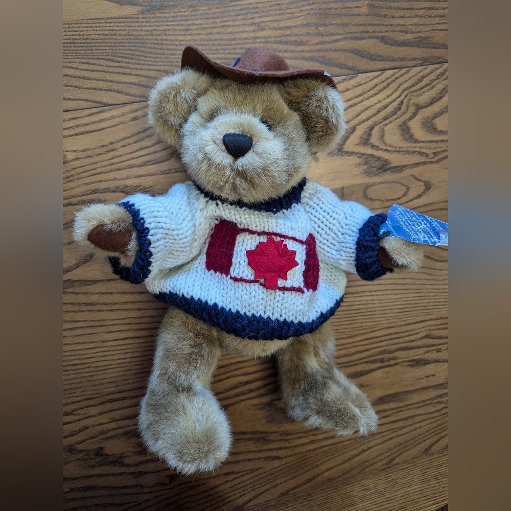Brass Button puckford Bear. Cody. Cowboy Teddy Bear with Canadian Sweater. GUC. - Picture 9 of 9